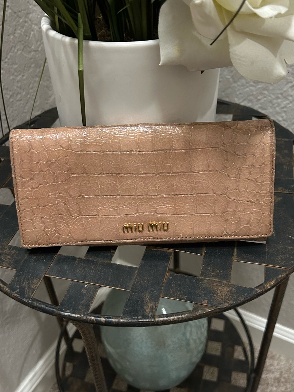 Miu Miu Croc-Embossed Blush Leather Wallet with Gold Logo
